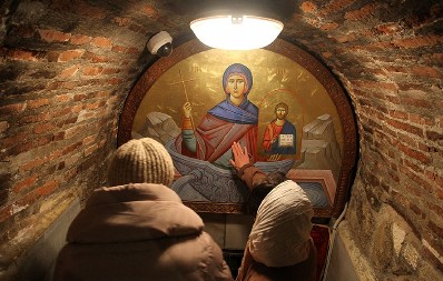 CRKVENI KALENDAR ZA OKTOBAR 2025. GODINE Slavi se jedan od najvećih srpskih praznika Sveta Petka, a ovo su najvažniji datumi