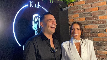 DARKO LAZIĆ I ŽENA IMALI TEŠKU SAOBRAĆAJKU Hitna pomoć pevača izvlačila iz autombila, hitno prebačeni u bolnicu