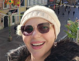 "BEZ IKAKVIH SIMPTOMA, A RAK JE VEĆ BIO TU" Potresno svedočenje poznate srpske glumice o trenutku kada je saznala dijagnozu