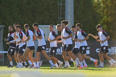 REČI BIVŠEG SELEKTOR ZVONE "Ne znamo šta smo i ko smo"