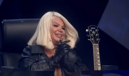 OTVORENO REKLA DA JOJ SE SE DOPADA! Dara Bubamara u Zvezdama Granda nije krila oduševljenje: "Kako si prelep, te tetovaže..."