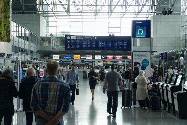 HRVAT SE IGRAO DRONOM OKO AERODROMA U FRANKFURTU "Rusi su to, nešto se dešava na našem nebu"