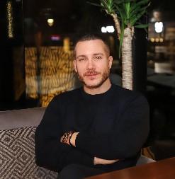 SAŠA KOVAČEVIĆ VRAĆEN SA AERODROMA Pevač napravio prekršaj, sada otkrio detalje agonije: "Shvatio sam kasno"