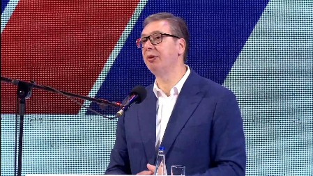 "OVIH 17 GODINA NISU BILE LAKE..." Vučić: Udarali su nas sa svih strana, ali Srbija je ostala na nogama