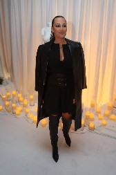 UTEGNUTA U KRATKU HALJINU! Aleksandra Prijović mesec i po dana nakon porođaja izgleda ovako: "Zaplakala sam" (VIDEO)