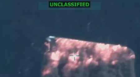 AMERIČKE SNAGE UNIŠTILE BROD SA DROGOM U PACIFIKU Plovilo u plamenu, ima mrtvih -Tramp: Dozvoljeno nam je to da uradimo (VIDEO)