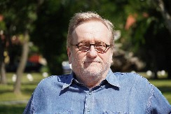 GLUMCU BOGDANU DIKLIĆU URUČENA PRESTIŽNA NAGRADA "DOBRIČIN PRSTEN"