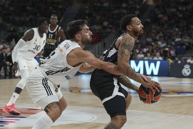 PROBLEM ZA PARTIZAN U trku za dva VELIKA NBA POJAČANJA prste umešao Real Madrid