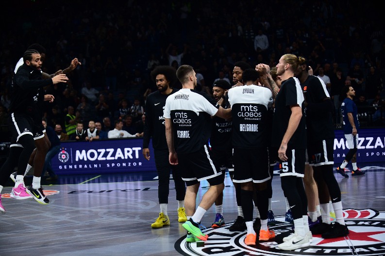 KAKO BEZ KARLIKA? Evo gde da gledate prenos utakmica Partizana i Pariza