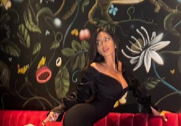 PROCURIO PRIVATNI SNIMAK ĐINE DŽINOVIĆ! Golišava i bez ustručavanja, izazvala haos na mrežama!