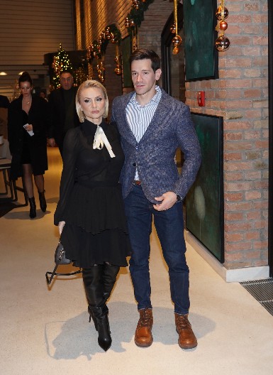 ŠOK NA GRANICI! Gocu Tržan nazvali Rašinom mamom, njen odgovor ostavio sve bez teksta!