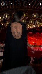 ĐINA DŽINOVIĆ ISTETOVIRALA CELA LEĐA Šokirala novim izdanjem! (FOTO/VIDEO)