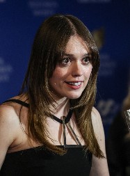 4 SLAVNE GLUMICE IGRAĆE SUPRUGE BITLSA U BIOGRAFSKOM FILMU Snimanje je u toku - evo kada se očekuje premijera