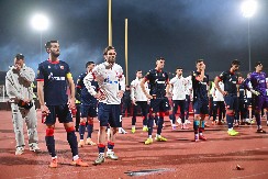 "SVI PRAVI ZVEZDAŠI..." Čuveni navijač Zvezde u novom sportu najavio meč protiv Lila (VIDEO)