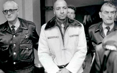 UMRO JEDAN OD NAJVEĆIH MONSTRUMA SVIH VREMENA Ubio 13 ljudi, među njima i petoro svoje dece – sada je stigla kazna