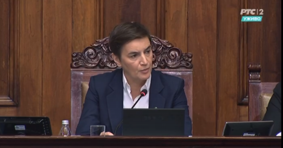 BRNABIĆ OGOLILA LICEMERJE MARINIKE TEPIĆ: Predavanje nam drži osoba koja je izjavila da roditelje dece nemaju tapiju na bol (VIDEO)