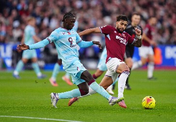 Vest Hem slavio u goleadi, Everton bolji od Lukićevog Fulama