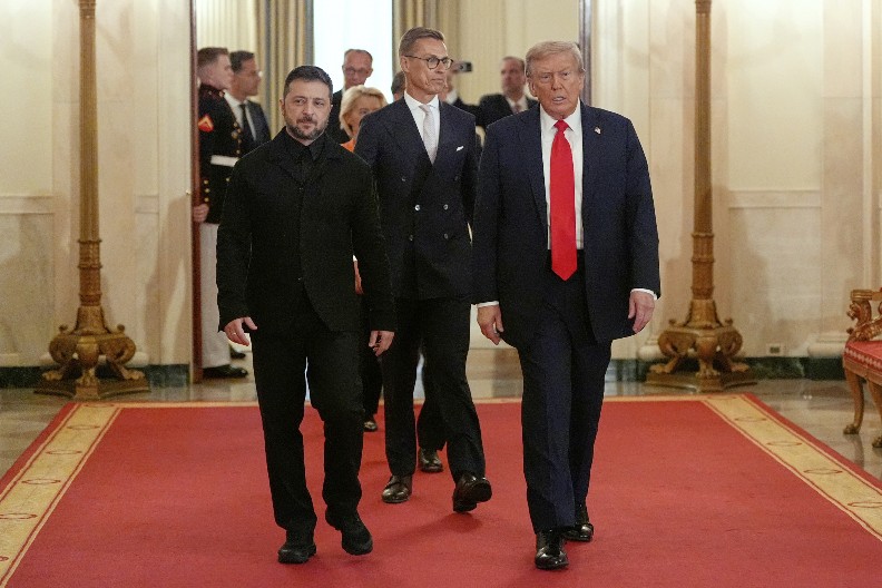 ZELENSKI OTKRIO Ovaj moćnik je uticao na Trampa da podrži Ukrajinu?!