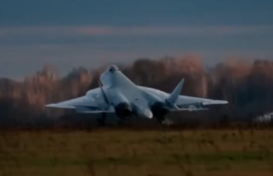 Predstavljen je najmoderniji ruski borbeni avion – Suhoj Su-57 je glavni adut Moskve (VIDEO)