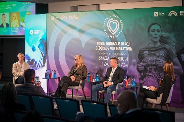 Trčimo zajedno: Snaga, hrabrost i zajedništvo: Panel diskusija o sportu i zdravlju održana u Beogradu