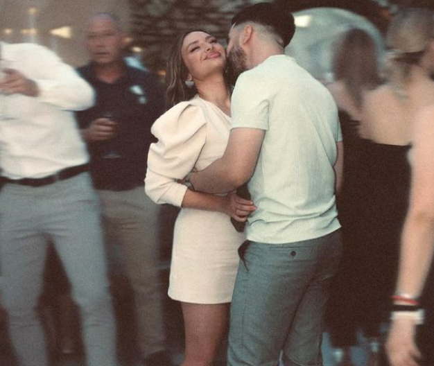 SUPRUGA VODITELJA PINKA PREŽIVELA PRAVU AGONIJU U TRUDNOĆI! Prvi put iskreno progovorila o tome, njene reči teraju suze na oči