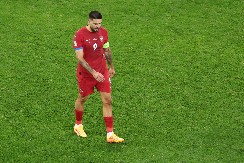 MOĆNA PORUKA KAPITENA MITRA Svetla budućnost je pred nama, glavu gore