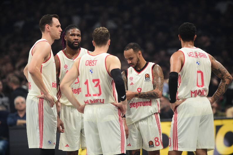 Bajern pregazio Barselonu i poslao poruku Crvenoj zvezdi