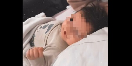 OVO JE BEBA KOJU JE MAJKA UGUŠILA CUCLOM Uveče okačila snimak sa maleckim, a ujutru ga ubila (FOTO)