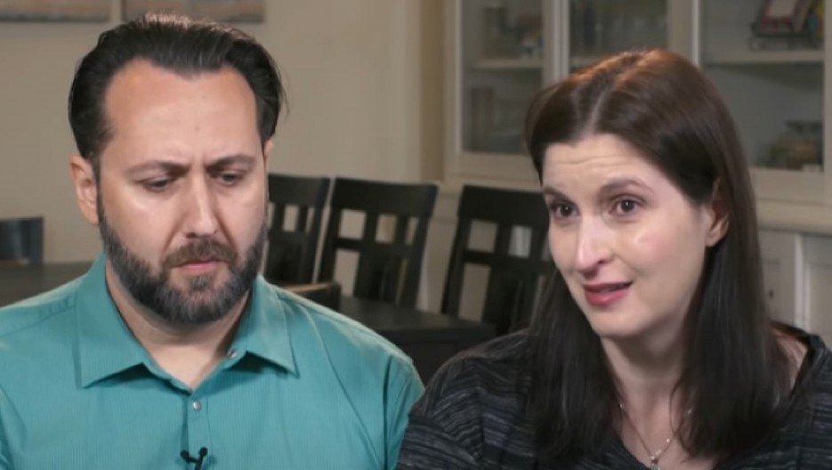 DNK TEST RODITELJIMA OTKRIO STRAŠNU ISTINU Čim su doneli bebu iz porodilišta shvatili da nešto nije u redu, a onda je usledio horor! (VIDEO)