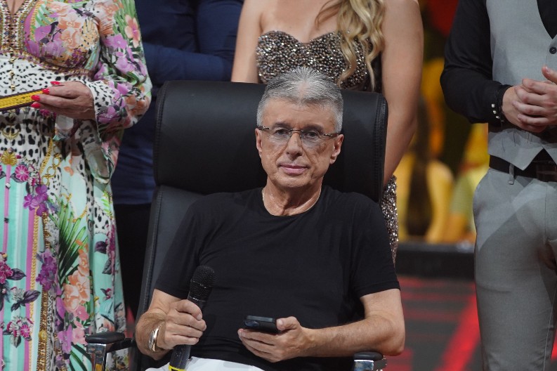 "UMRO JE U BOLNICI POSLE MUČNE BORBE ZA ŽIVOT..." Smrt u domu Saše Popovića, od ove tragedije se nikada nije oporavio