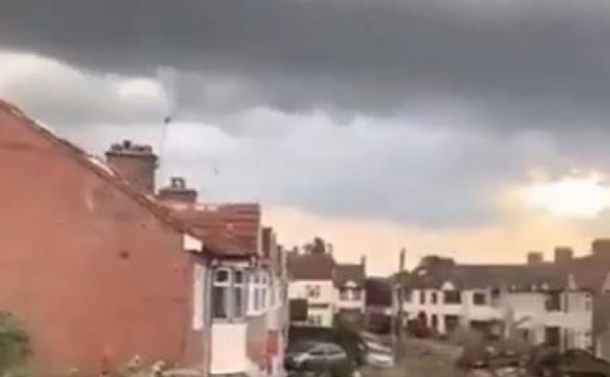 EVROPI PRETI OLUJA OPASNA PO ŽIVOT! Milioni ljudi u panici, otkazani letovi, očekuje se još gore (VIDEO)