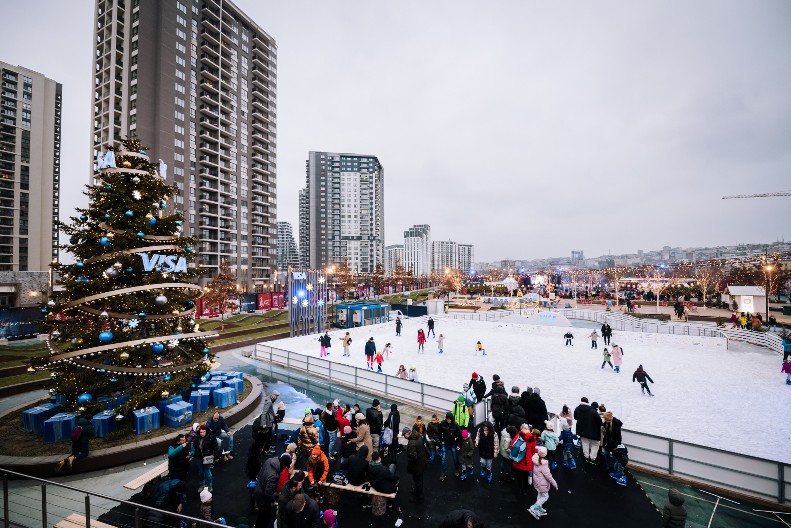 BEOGRAĐANI JEDVA DOČEKALI ZIMSKU BAJKU! Radost praznika za sve generacija u srcu grada, stranci hrle u Srbiju zbog ovog!