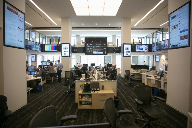 PRODAT JE NAJSTARIJI NEDELJNIK NA SVETU I to za 30 miliona evra