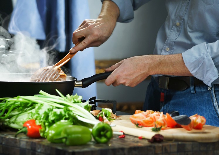 STRANCI ODUŠEVLJENI SRPKIM JELOM Lako se sprema, sastojaka ima u svakoj prodavnici