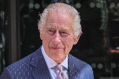 ,,NIKADA NISAM ZABORAVIO, DOBRO PAMTIM SVE" Kralj Čarls nikada neće izbrisati iz sećanja ovaj trenutak, tiče se kraljice Elizabete