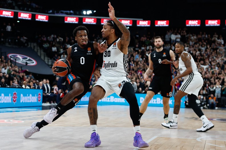 KRAJ BLISTAVE SERIJE Asvel srušio Pariz posle 10 vezanih pobeda