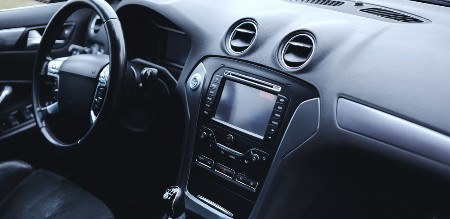 Dugme koje štedi gorivo za koje mnogi ne znaju čemu služi