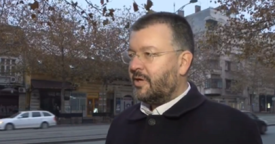 PROFESOR OPISAO KAKO SU "STUDENTI" BLOKIRALI FAKULTETE "Upali su nam neki nepoznati ljudi! Naš fakultet ima 6.000 studenata, gde su oni?" (VIDEO)