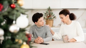 OVIH 5 PITANJA TREBA POSTAVITI DECI DO KRAJA GODINE  Ključna su za njihov dalji razvoj i vaspitanje, a i vi ćete znati na čemu ste kao roditelj