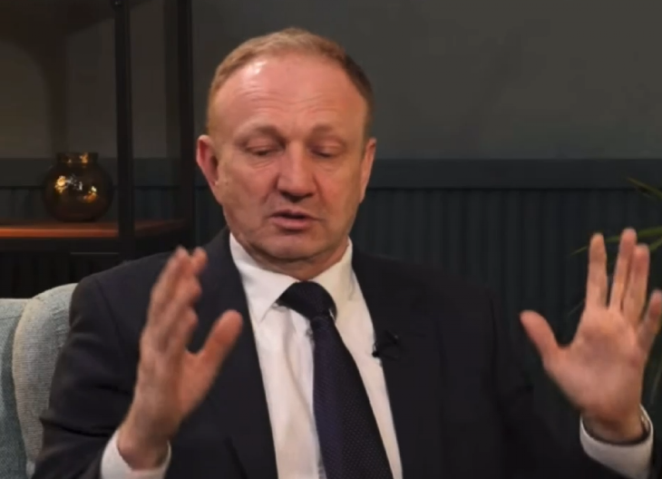 ĐILAS SVAKE GODINE ISPADNE BUDALA: OPET TVRDI DA SNS IMA ISPOD 40%, BAŠ KAO I PROŠLE GODINE KAD JE SNS OSVOJILA 47%!