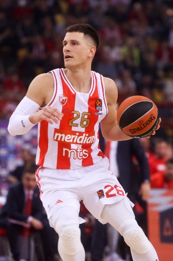 VELIKA VEST ZA NAVIJAČE ZVEZDE Ostaje li Nemanja Nedović?