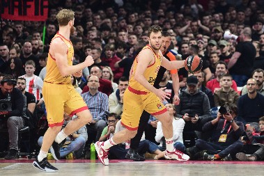 NIŠTA OD EFEKTA IVANOVIĆ Olimpijakosova rutina protiv Virtusa