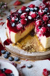 ČIZKEJK OD VANILE I BOROVNICE Kremasti desert za pravo uživanje