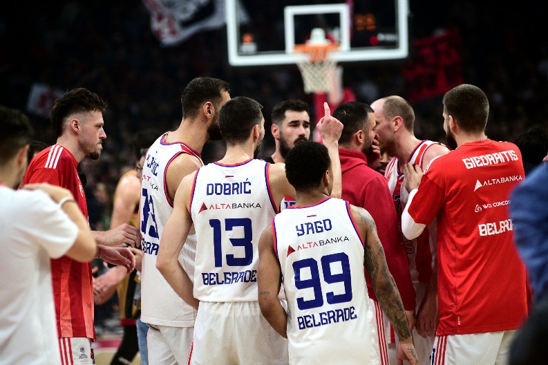 NAPUŠTA MALI KALEMEGDAN Zvezda se rastaje sa reprezentativcem, poznata i naredna stanica