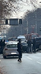 HAPŠENJE KOJE JE PRETVORILO BEOGRADSKU ULICU U RATNU ZONU! Oglasio se MUP: Evo šta je sve nađeno u stanovima osumnjičenih za ubistvo Pivceta