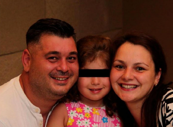 OTKAD JE ČULA ZA UDES KONSTANTINOVA MAMA NE GOVORI, OTAC ZAVRŠIO U BOLNICI: Najcrnji praznici ih zadesili, najmiliji im poginuli u stravičnoj nesreći! (VIDEO)