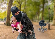 PRIČA OVE MAJKE LEDI KRV U ŽILAMA Rekli su joj da joj je beba poginula u požaru, sedam godina kasnije usledio je filmski preokret! (VIDEO)