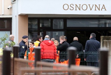 EVO GDE SE NALAZI NAPADAČ NA ŠKOLU U ZAGREBU! Povređeni dečaci pušteni na kućno lečenje, učiteljica sutra napušta bolnicu