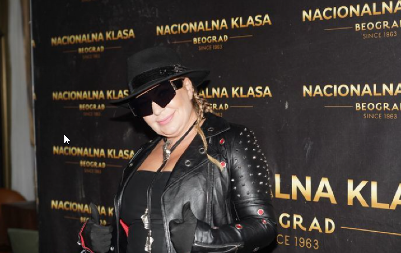 STOJA ŠOKIRALA ŽELJAMA ZA NOVU GODINU! Iskritikovala društvo današnjice, najavila oproštajni koncert za kraj karijere!