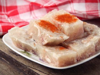 "PIHTIJE SU ČIST KOLAGEN" Nutricionista Branka Mirković otkriva kako da se zdravo hranimo tokom praznika